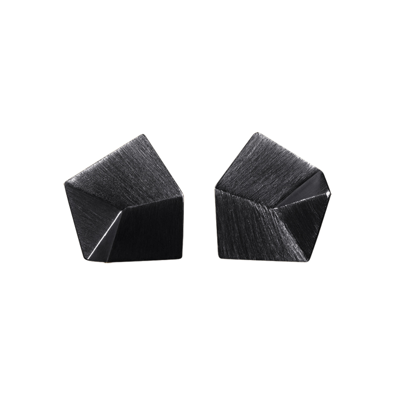 product Flake stud earrings S oxidized silver